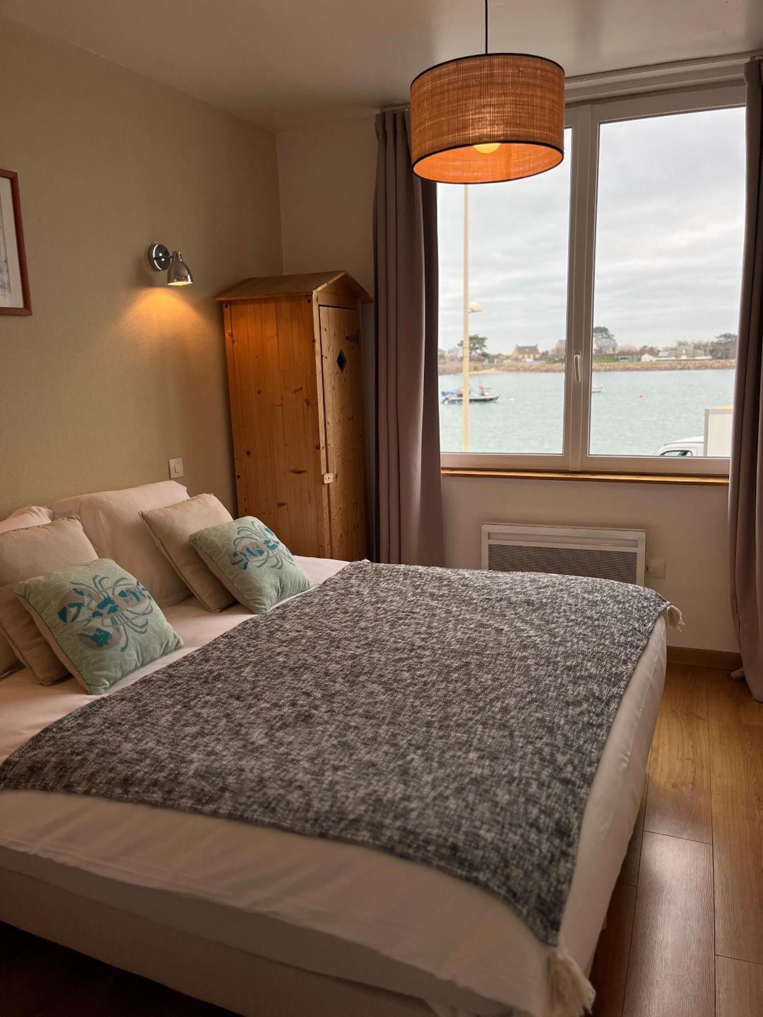 Les Transats Chambre Et Appartements Face A La Mer Barfleur Bagian luar foto